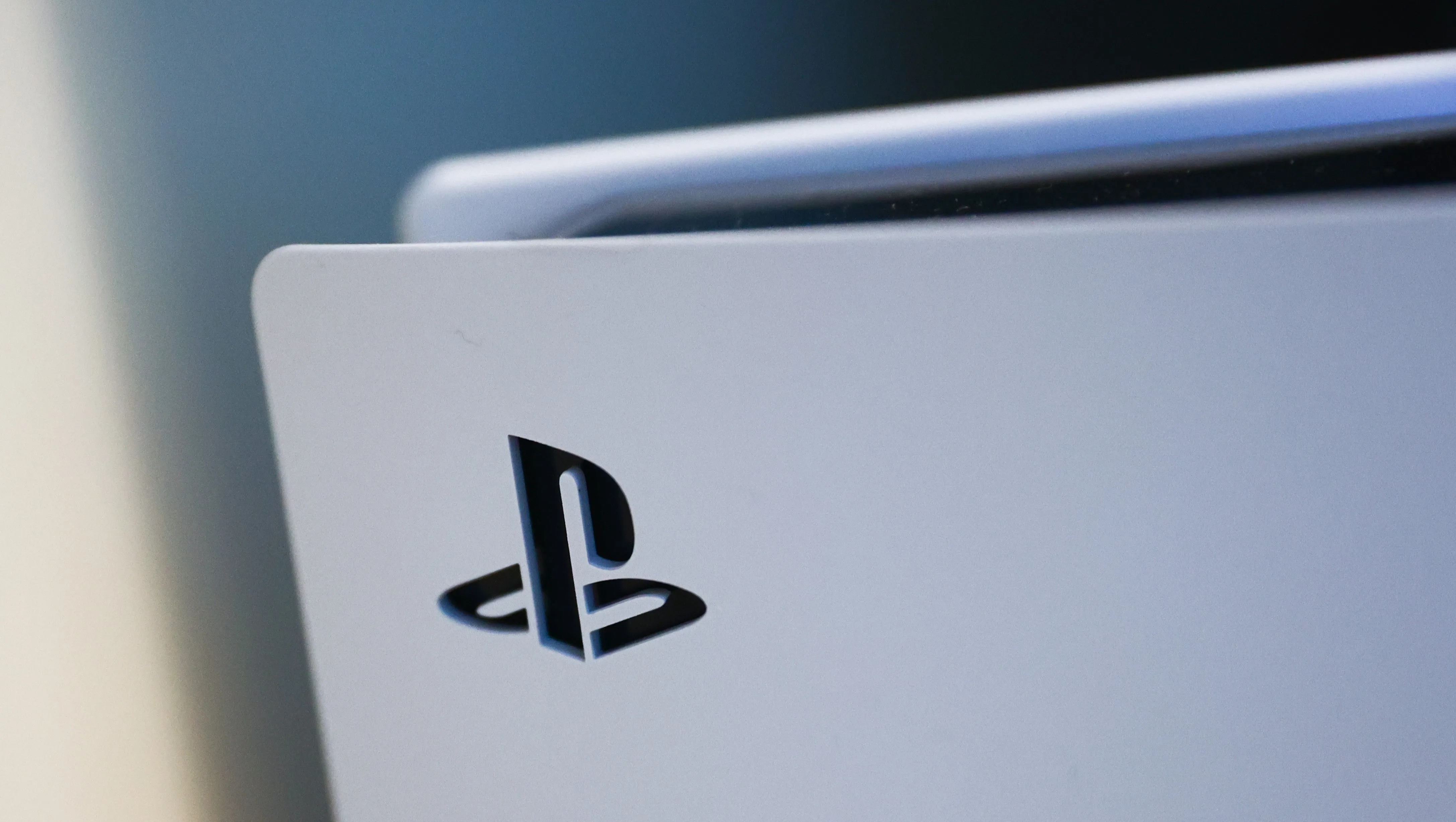 Хакер заработал 50 тысяч долларов от Sony за обнаруженный с помощью ИИ эксплойт для PS5 и стал злодеем в сообществе хоумбрю Хакер заработал 50 тысяч долларов от Sony за обнаруженный с помощью ИИ эксплойт для PS5 и стал злодеем в сообществе хоумбрю